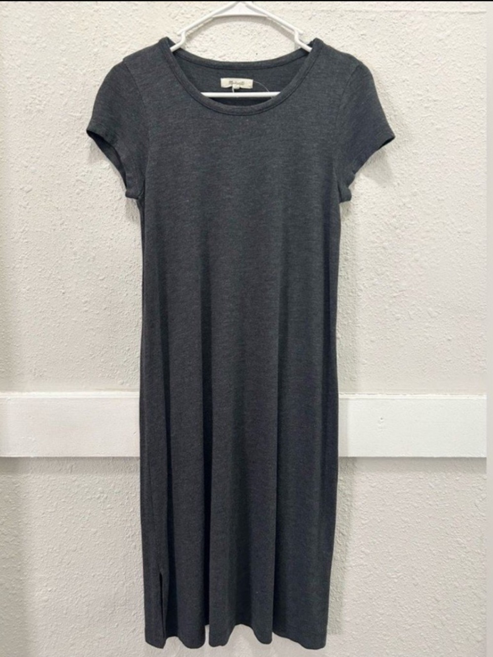 MadeWell T-Shirt Dress with Side Slits in Dark Grey Heather Small